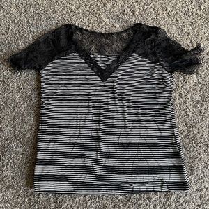 Black and white Lace shoulders top
